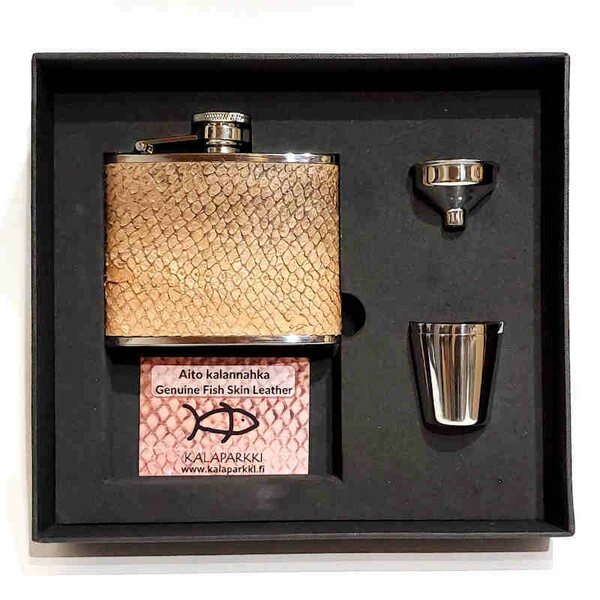 Hip flask 12 cl natural brown salmon skin leather in a gift set