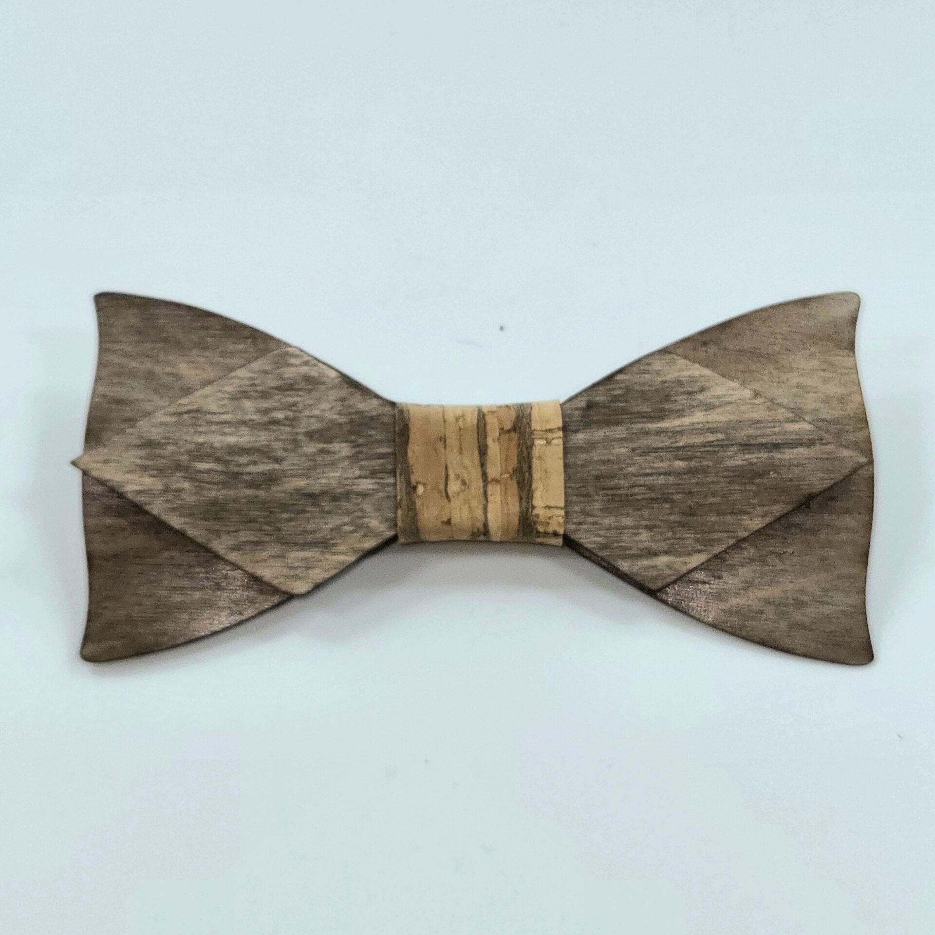 Arsbor Wooden bowtie Tummaksi petsattu koivu