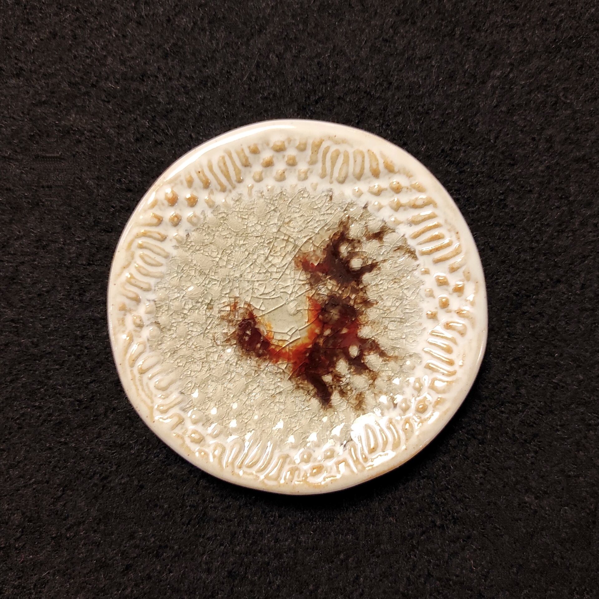 Punainen Ruukku teetassi Valkoinen