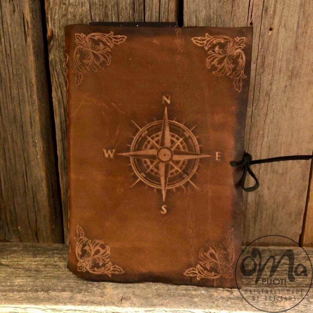 Nahkakantinen muistikirja Malli: Kompassi