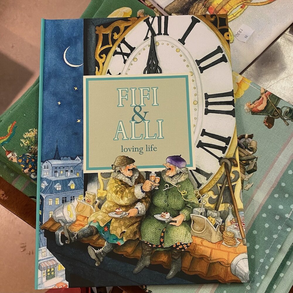 Inge Löök Kirja, Fifi ja Alli nauttivat elämästä Fifi & Alli loving life