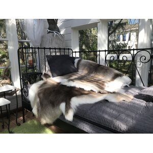 Small reindeer skin