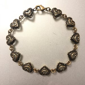 Kalevala Koru, Talon sydän rannekoru