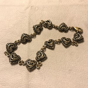 Kalevala Koru, Talon sydän rannekoru