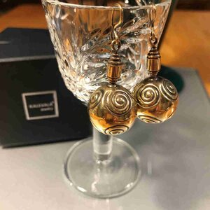 Kalevala Koru, Halikon käätykorut-sarjan Korvakorut