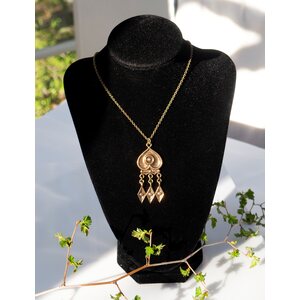 Kalevala Koru Herttalehti necklace