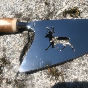 Pie/Pizza Knife With a Reindeer Horn Handle