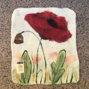 Asta Salminen Felted small poppy