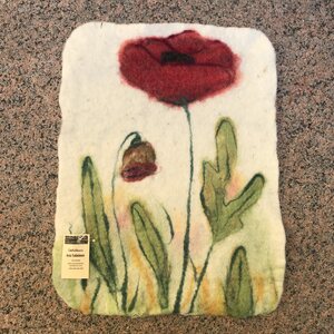 Asta Salminen Felted small poppy