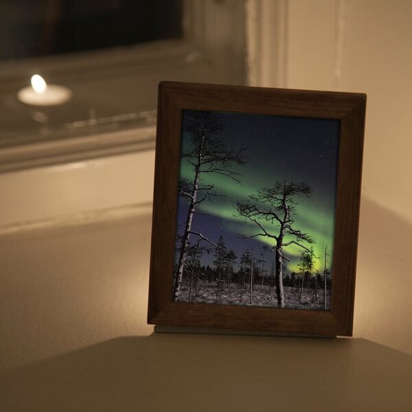 Northern light candle-lit frame - Pallas